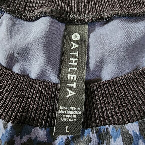 Athleta Camo/Animal Print Sleeveless Top Size Large - Picture 5 of 8